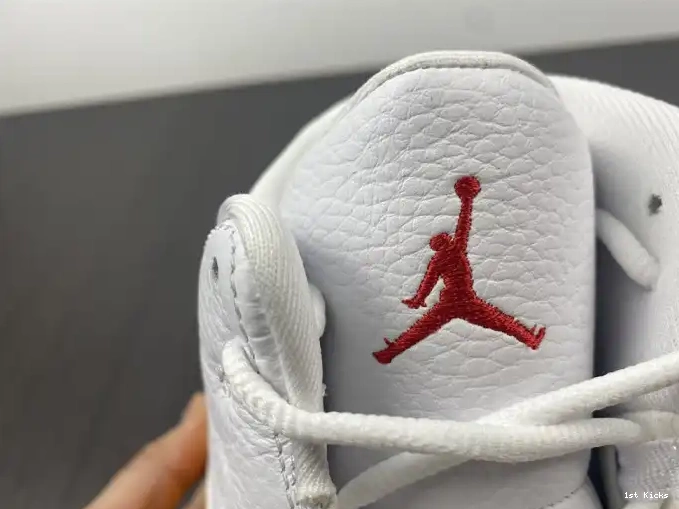 1st Kicks Jordan Air Del 13 414571-167 Sol 0622